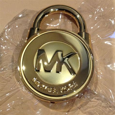 michael kors padlock replacement|Michael Kors luggage replacement.